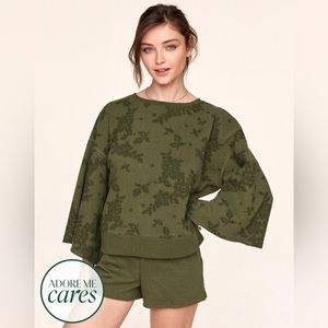 Bailey sweatshirt & short set